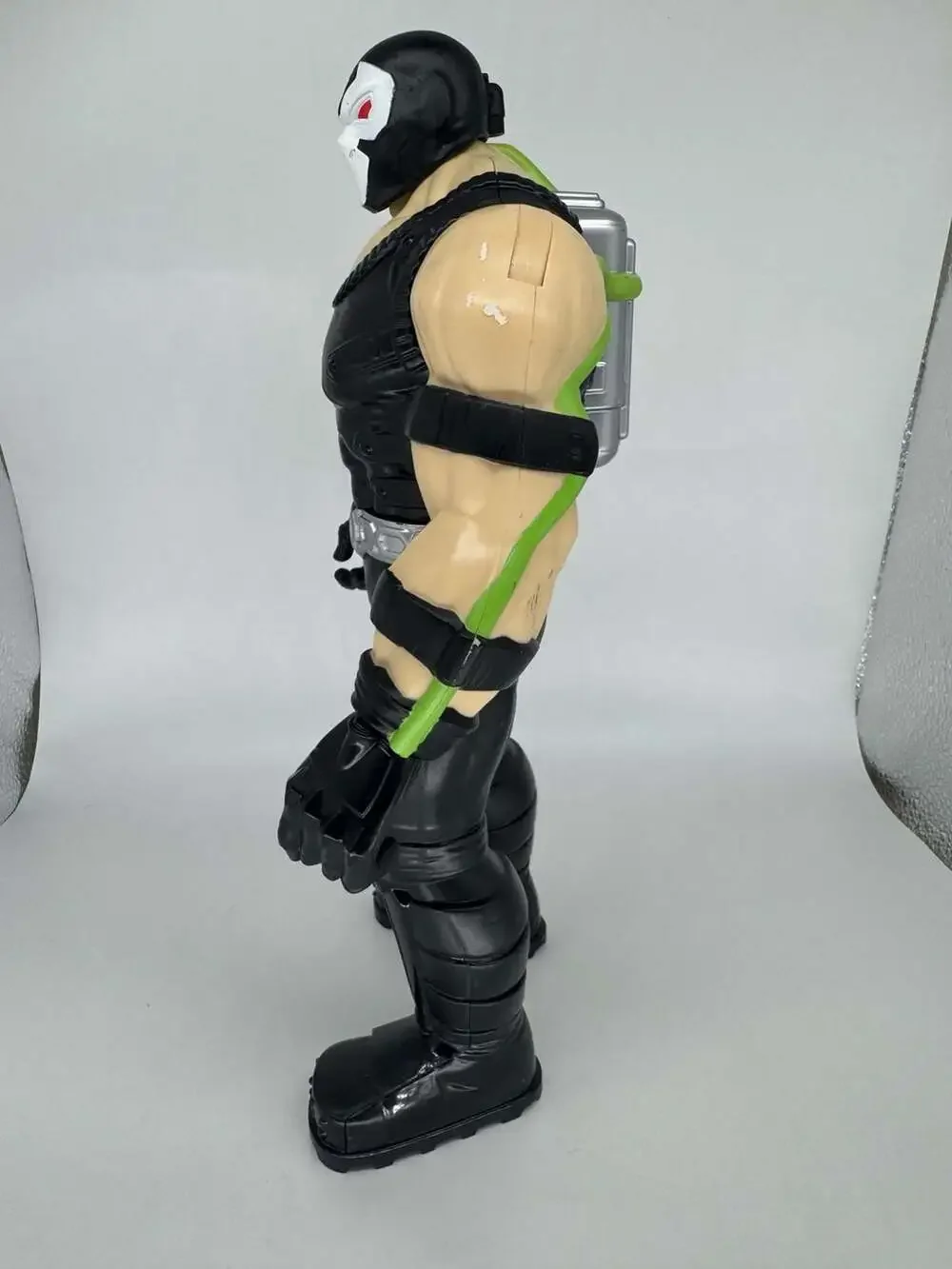 Spin Master DC Batman 12-Inch Bane Action Figure with Venom Backpack